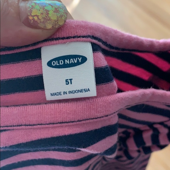 Old Navy Top - Picture 3 of 3